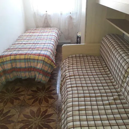 Gino's House Apartment *